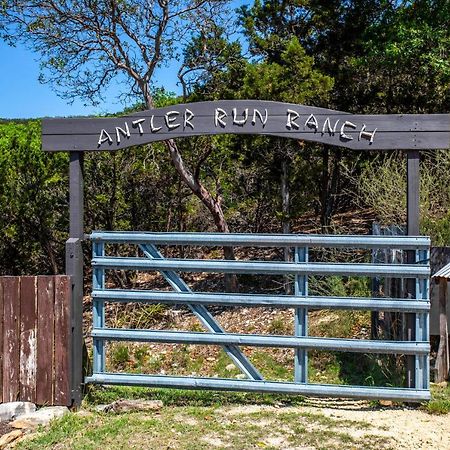 Antler Run Ranch Cabin Pipe Creek Dış mekan fotoğraf