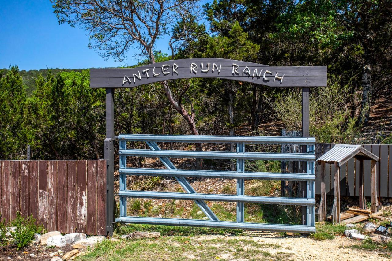 Antler Run Ranch Cabin Pipe Creek Dış mekan fotoğraf